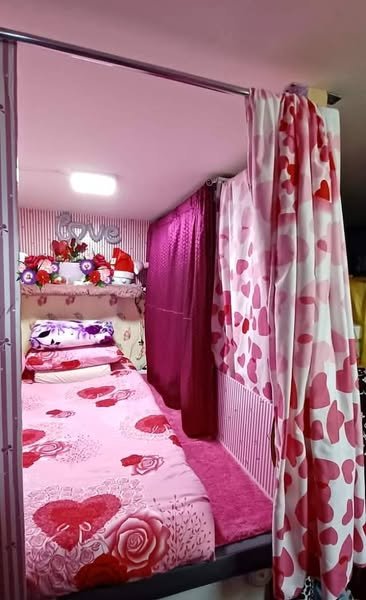 BEDSPACE LOFT STYLE Ready to Move in