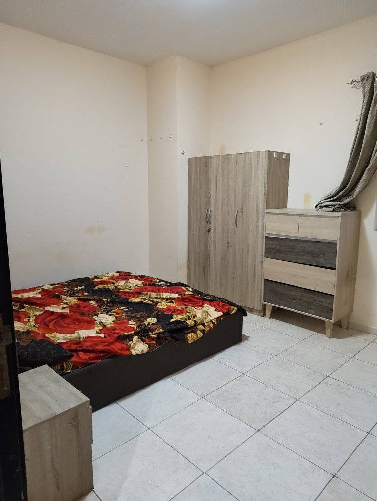 Couple Room with separate Washroom 2000 All Included