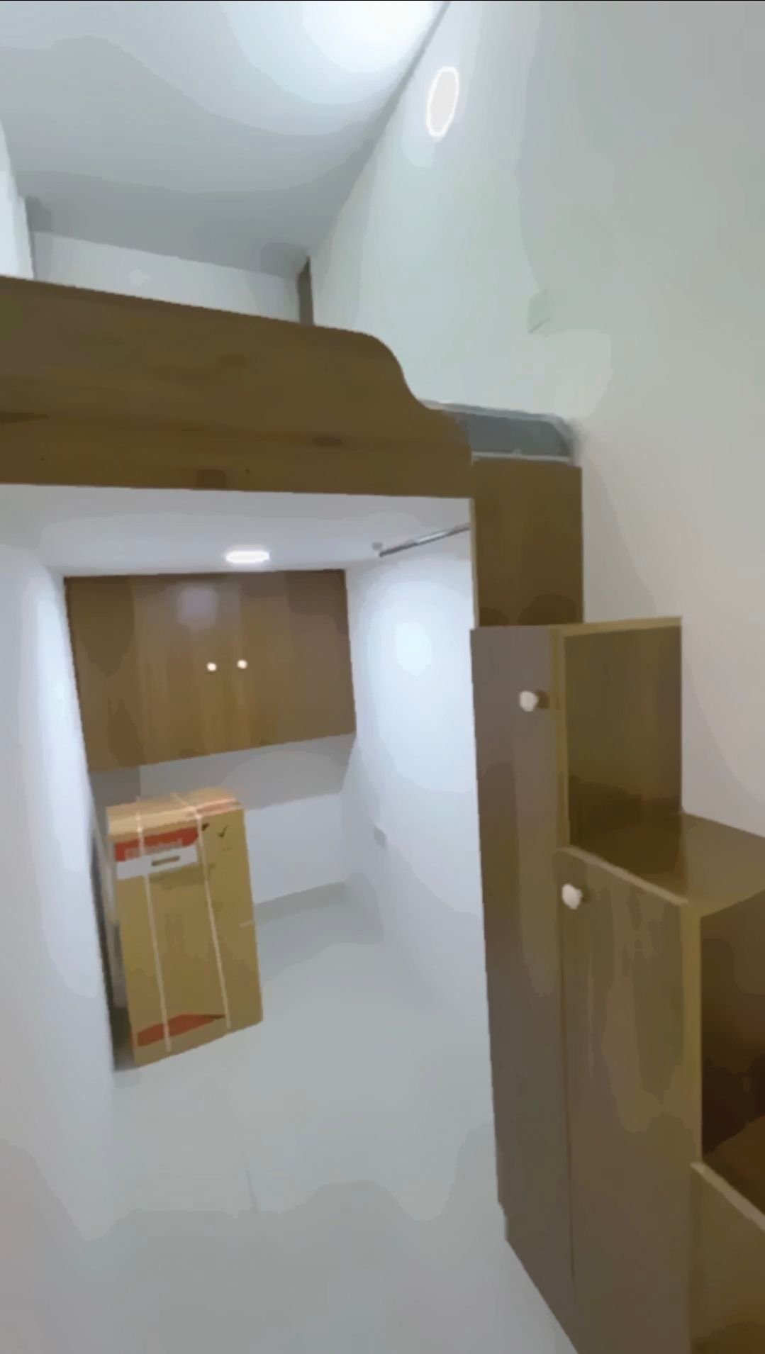 Partition available near satwa round board kfc 0568820996